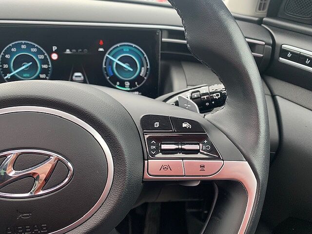 Hyundai TUCSON 1.6 TGDi Hybrid 230 Ultimate 5dr 2WD Auto Red