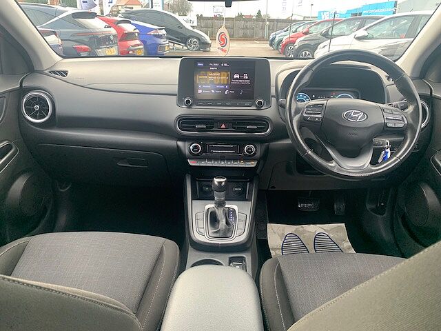 Hyundai KONA 1.6 GDi Hybrid SE Connect 5dr DCT Red