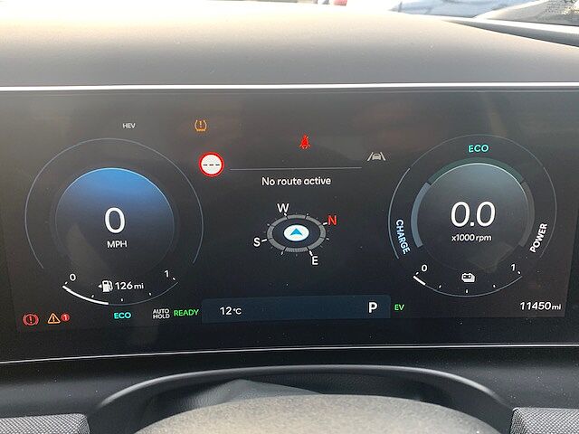 Hyundai TUCSON 1.6T Plug-in Hybrid N Line 5dr Auto White