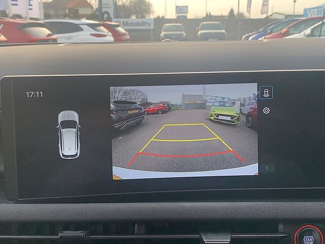 Hyundai TUCSON 1.6T Plug-in Hybrid N Line 5dr Auto White