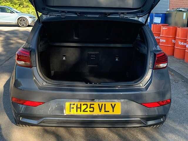 Hyundai i30 1.5T GDi 48v Hybrid Premium 5dr DCT