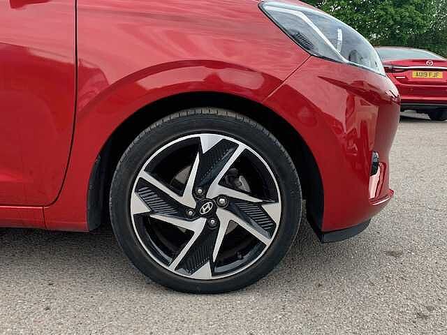 Hyundai I10 1.0 MPi Premium 5dr Red