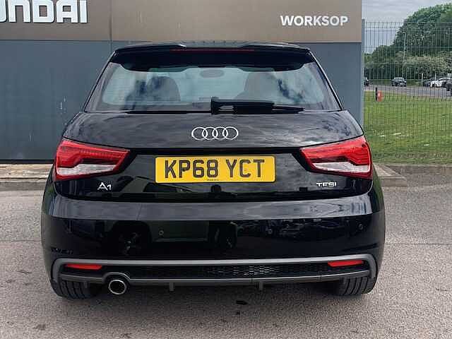Audi A1 1.0 TFSI S Line Nav 3dr