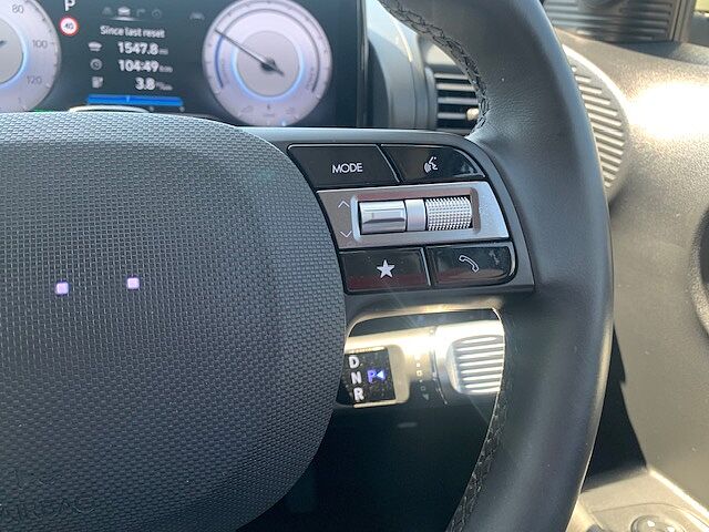 Hyundai INSTER 02 Green
