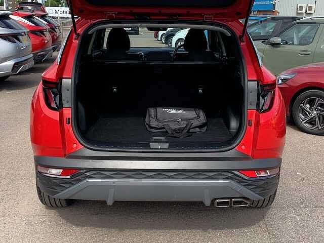 Hyundai TUCSON 1.6 TGDi Plug-in Hybrid Premium 5dr 4WD Auto Red