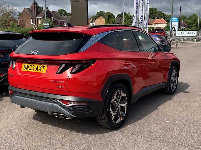 Hyundai TUCSON 1.6 TGDi Plug-in Hybrid Premium 5dr 4WD Auto Red