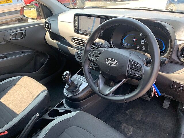 Hyundai I10 1.0 [63] Advance 5dr Auto [Nav] Red