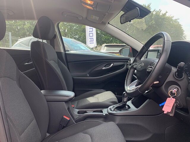 Hyundai I30 1.0T GDi SE Connect 5dr DCT Red