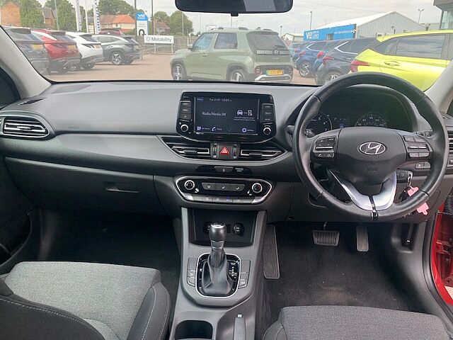 Hyundai I30 1.0T GDi SE Connect 5dr DCT Red