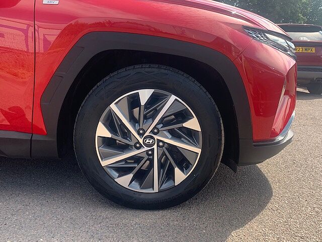 Hyundai TUCSON 1.6 TGDi 48V MHD Premium 5dr 2WD DCT Red