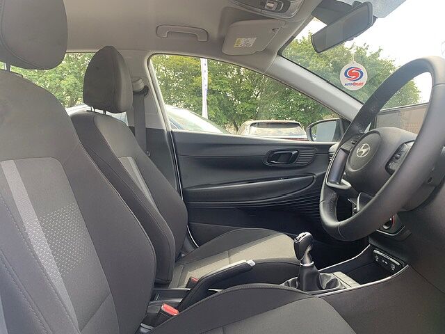 Hyundai i20 1.0T GDi Advance 5dr