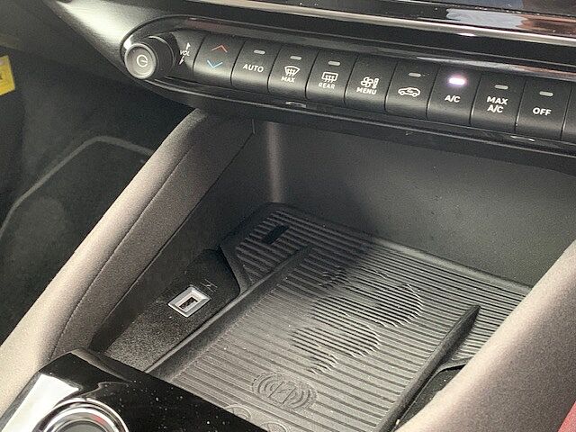 Alfa Romeo Junior 1.2 Turbo Ibrida 5dr Auto