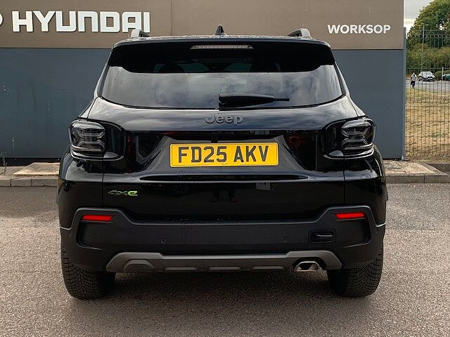 Jeep Avenger 1.2 E-AWD e-Hybrid Upland 5dr DCT