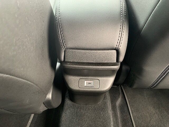 Jeep Avenger 1.2 E-AWD e-Hybrid Upland 5dr DCT