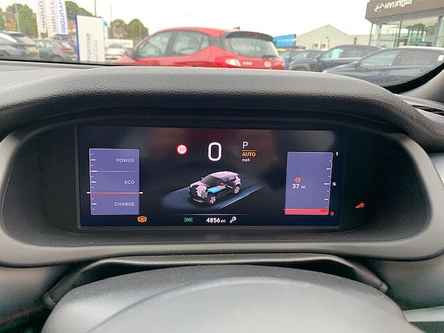 Jeep Avenger 1.2 E-AWD e-Hybrid Upland 5dr DCT