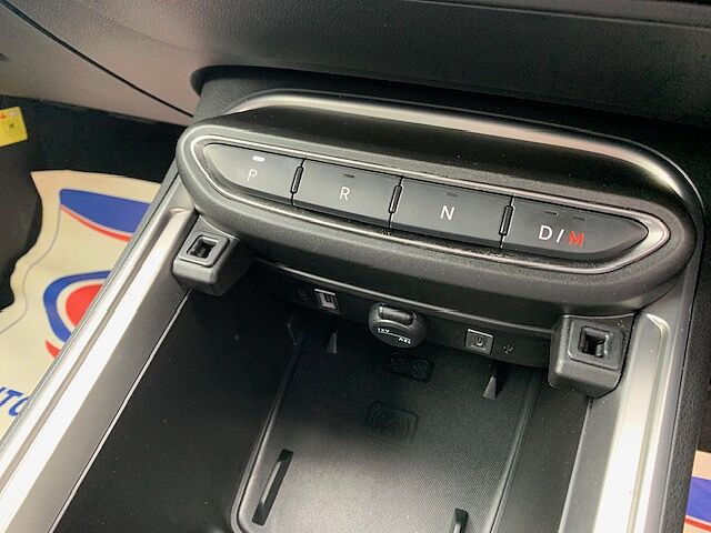 Jeep Avenger 1.2 E-AWD e-Hybrid Upland 5dr DCT