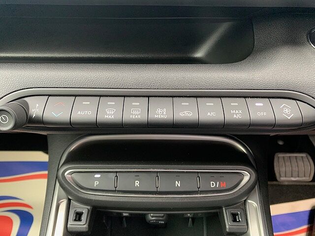 Jeep Avenger 1.2 E-AWD e-Hybrid Upland 5dr DCT