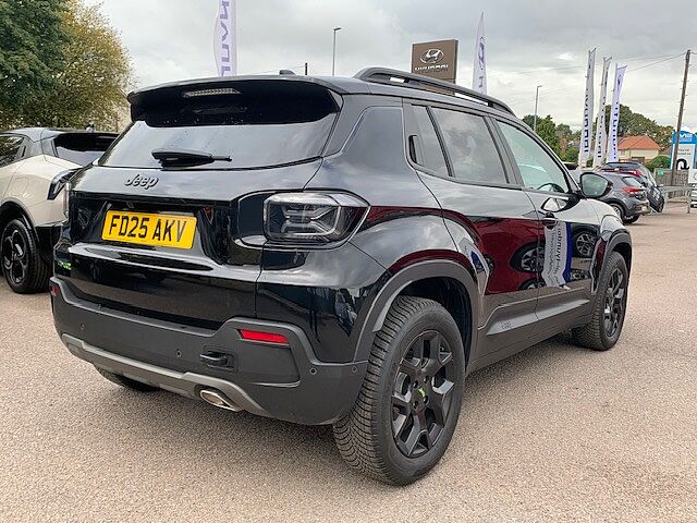 Jeep Avenger 1.2 E-AWD e-Hybrid Upland 5dr DCT