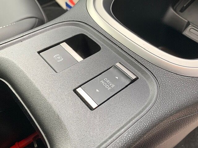 Jeep Avenger 1.2 E-AWD e-Hybrid Upland 5dr DCT