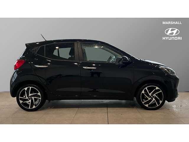 Hyundai i10 1.0 MPi Premium 5dr Auto