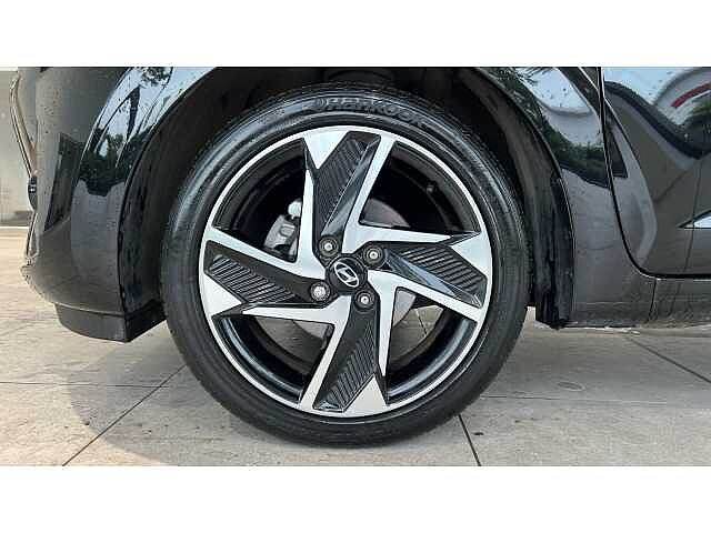 Hyundai i10 1.0 MPi Premium 5dr Auto