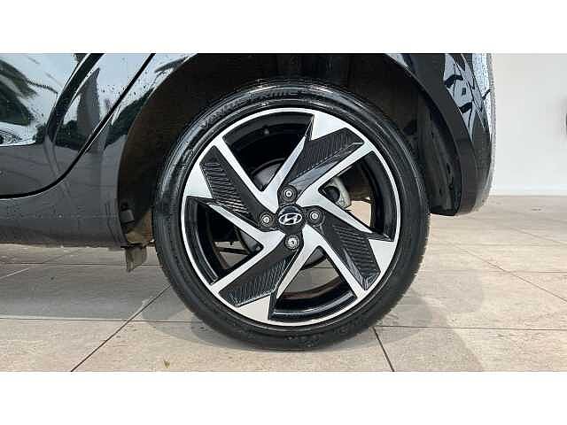 Hyundai i10 1.0 MPi Premium 5dr Auto