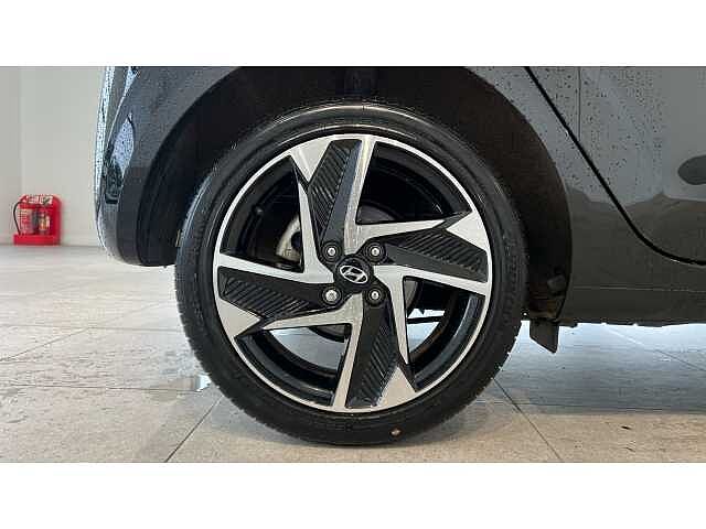 Hyundai i10 1.0 MPi Premium 5dr Auto