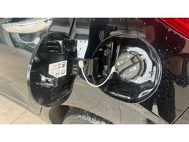 Hyundai i10 1.0 MPi Premium 5dr Auto