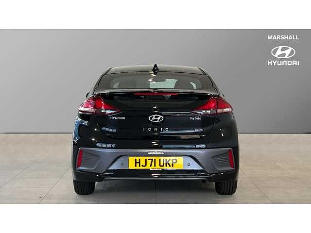 Hyundai Ioniq 1.6 GDi Hybrid Premium SE 5dr DCT