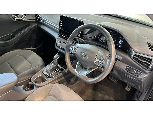 Hyundai Ioniq 1.6 GDi Hybrid Premium SE 5dr DCT