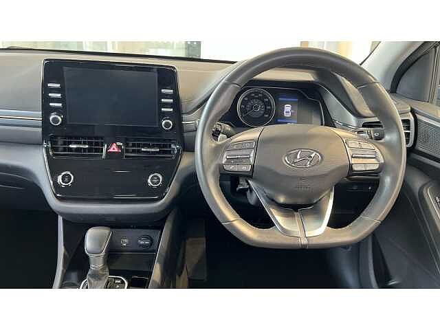 Hyundai Ioniq 1.6 GDi Hybrid Premium SE 5dr DCT