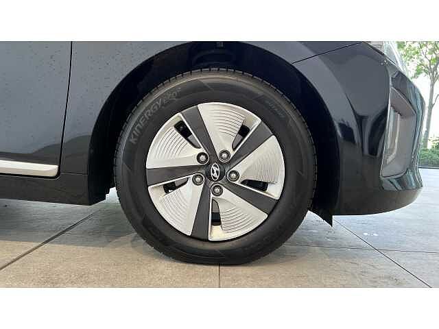 Hyundai Ioniq 1.6 GDi Hybrid Premium SE 5dr DCT