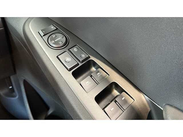 Hyundai Ioniq 1.6 GDi Hybrid Premium SE 5dr DCT