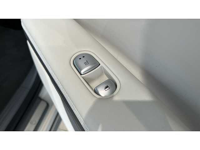 Hyundai Ioniq 5 160kW Ultimate 73 kWh 5dr Auto