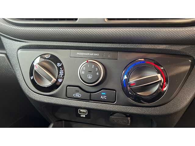 Hyundai i10 1.2 MPi SE Connect 5dr Auto