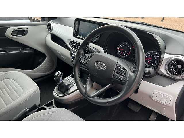 Hyundai i10 I10 1.0 MPi Premium 5dr Auto