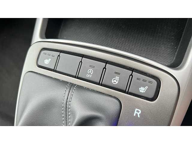 Hyundai i10 I10 1.0 MPi Premium 5dr Auto