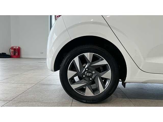 Hyundai i10 1.0 [58] Advance 5dr Auto [Nav]