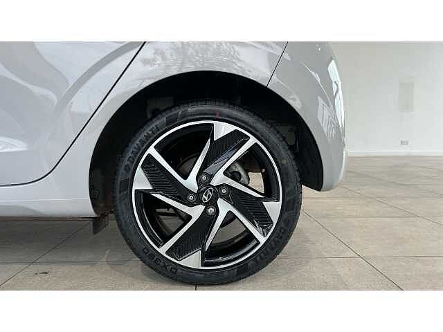 Hyundai i10 1.0 [58] Premium 5dr Auto [Nav]