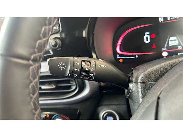 Hyundai i10 1.0 [58] Premium 5dr Auto [Nav]