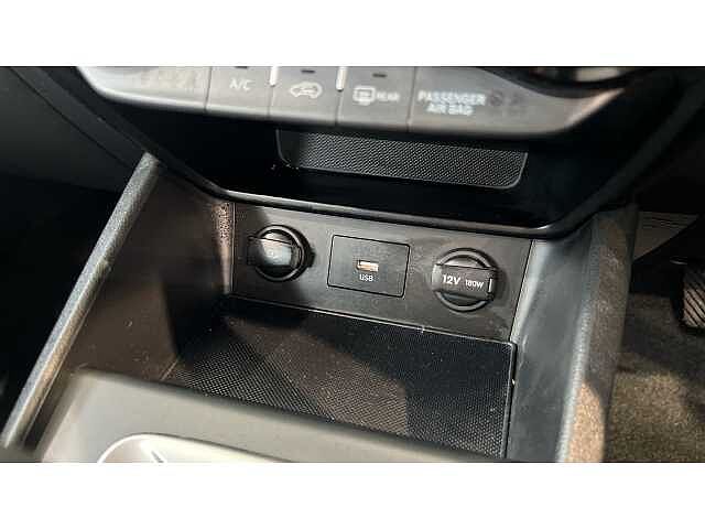 Hyundai Kona 1.0 TGDi 48V MHEV SE Connect 5dr