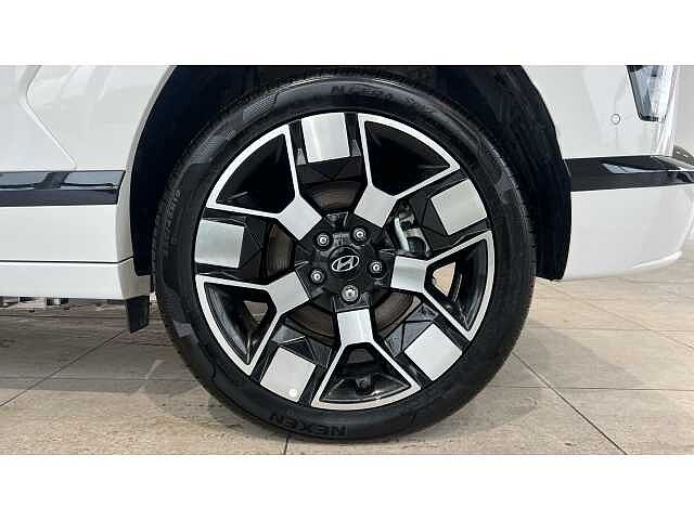 Hyundai KONA 160kW Ultimate 65kWh 5dr Auto WHITE