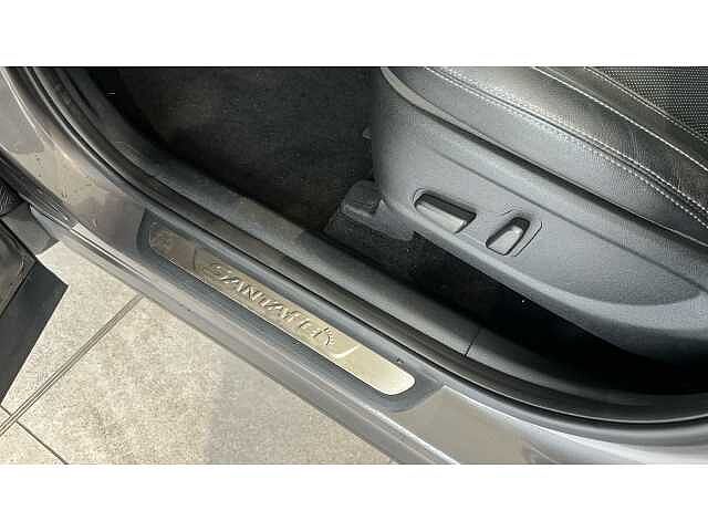 Hyundai SANTA FE 2.2 CRDi Premium 5dr 4WD Auto Grey