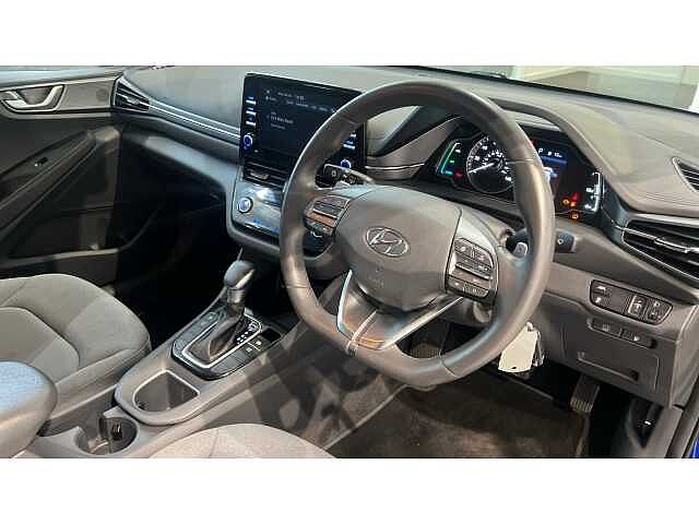 Hyundai Ioniq 1.6 GDi Hybrid SE Connect 5dr DCT