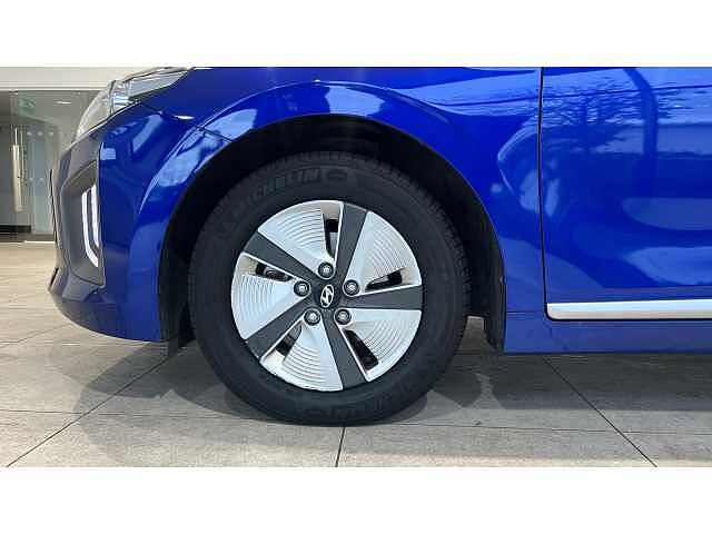 Hyundai Ioniq 1.6 GDi Hybrid SE Connect 5dr DCT