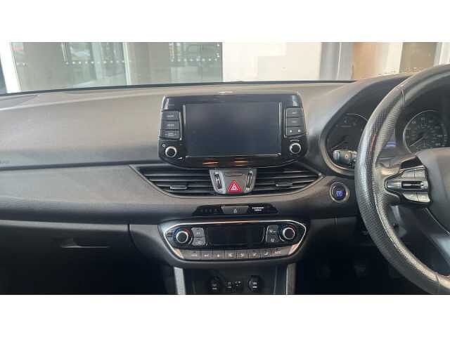 Hyundai i30 1.4T GDI N Line+ [Nav] 5dr