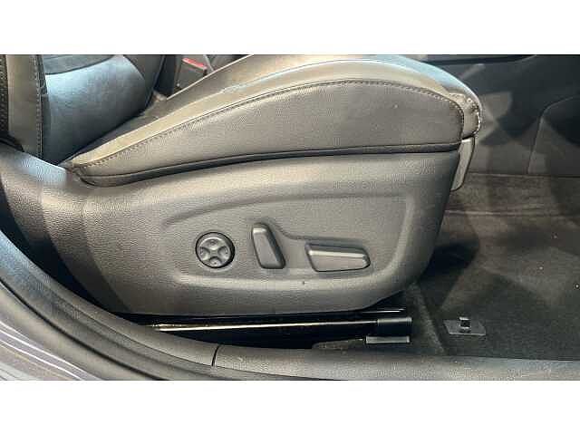 Hyundai i30 1.4T GDI N Line+ [Nav] 5dr