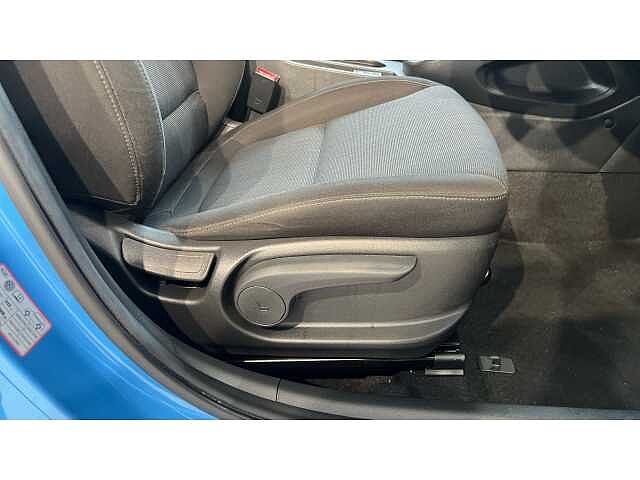 Hyundai KONA KONA 1.6 GDi Hybrid SE Connect 5dr DCT Blue