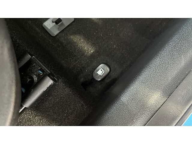 Hyundai KONA KONA 1.6 GDi Hybrid SE Connect 5dr DCT Blue