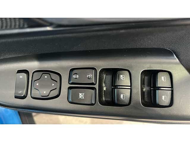 Hyundai KONA KONA 1.6 GDi Hybrid SE Connect 5dr DCT Blue